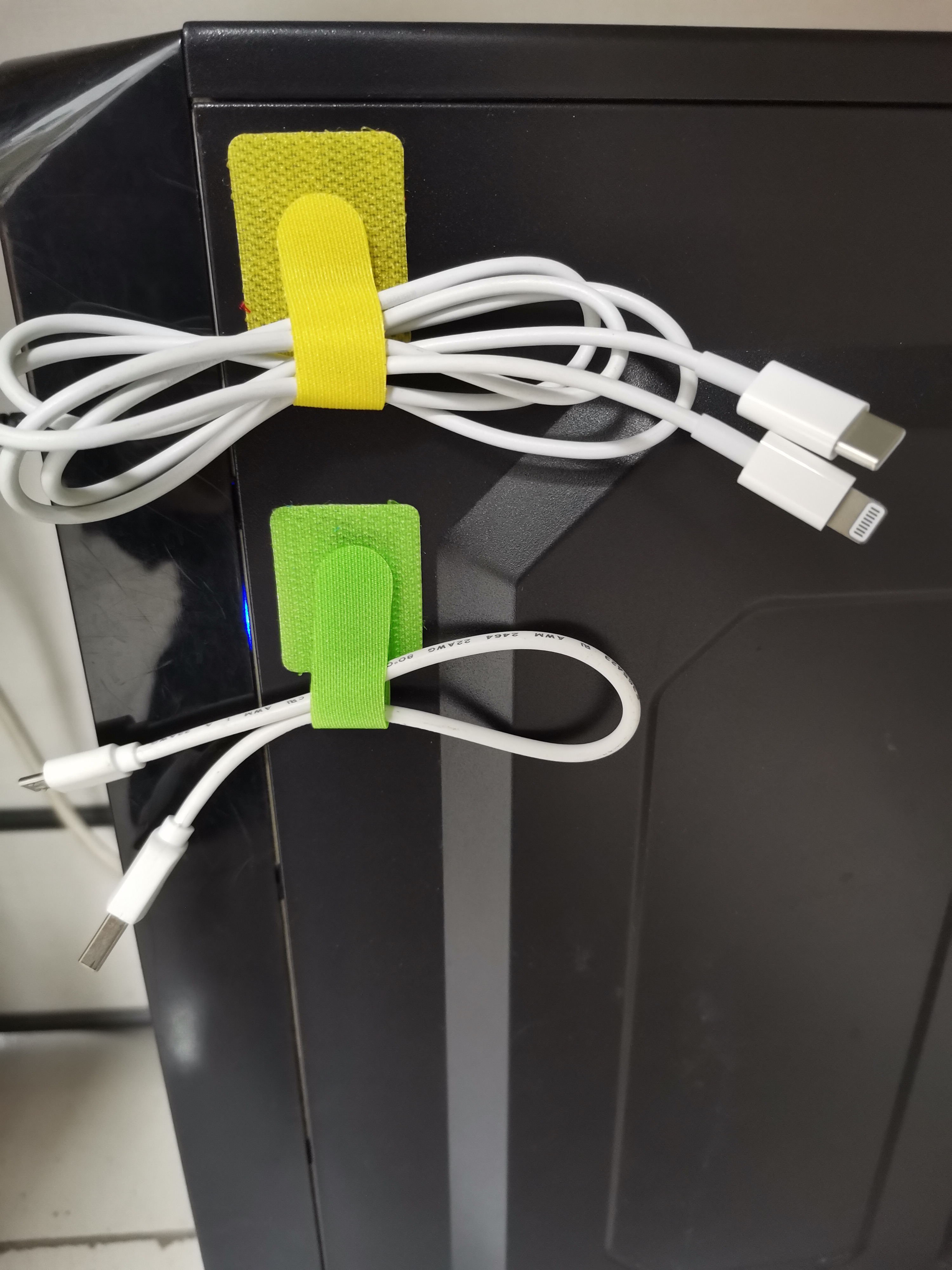 3M背胶自粘理线器